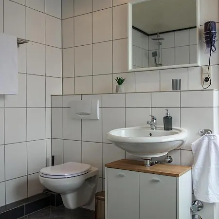 Lovely In With Wifi Holiday home *